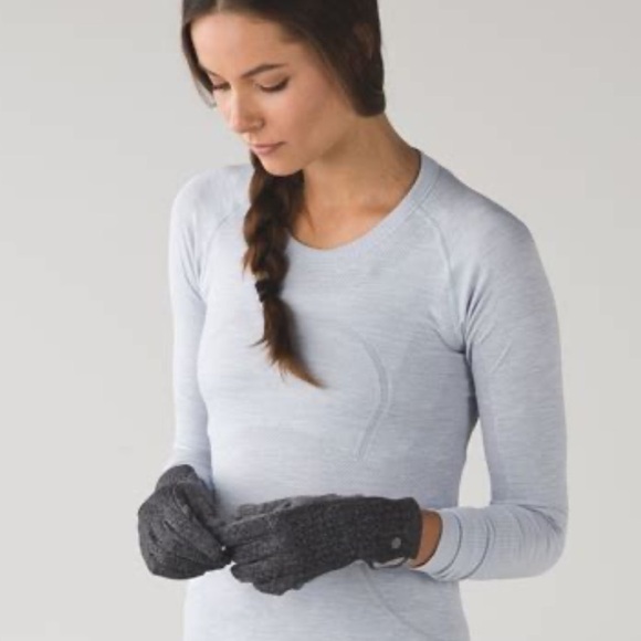 Lululemon Run With Me Gloves Herringbone Heathered Black Reflective Size M/L - Picture 10 of 10
